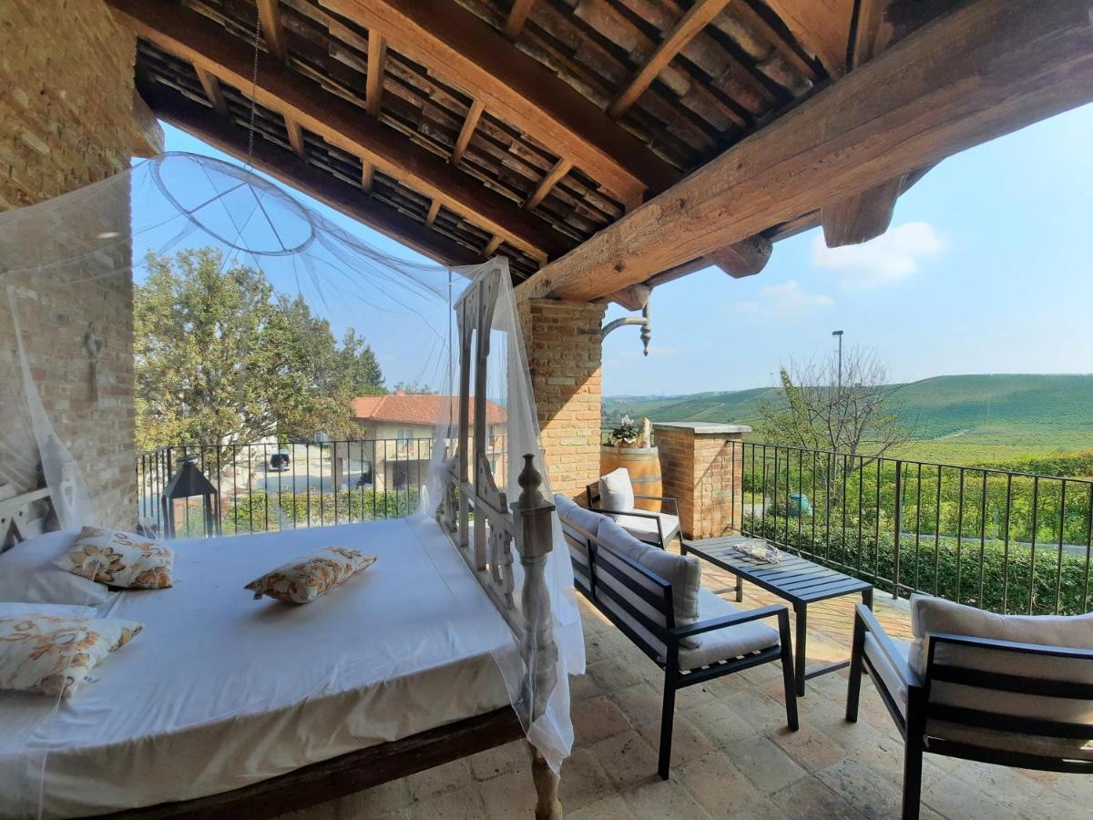 Villa Laura Castellinaldo Buitenkant foto